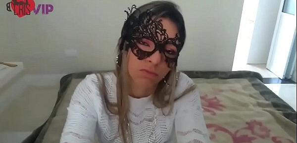  Cristina Almeida em algumas compilações de seus vídeos, sensuais, de exibicionismo, chupando rola, levando na buceta e no cuzinho e engolindo porra o corninho grava sua esposa safada